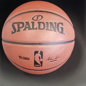 Spalding NBA over size trainer 33" basketball